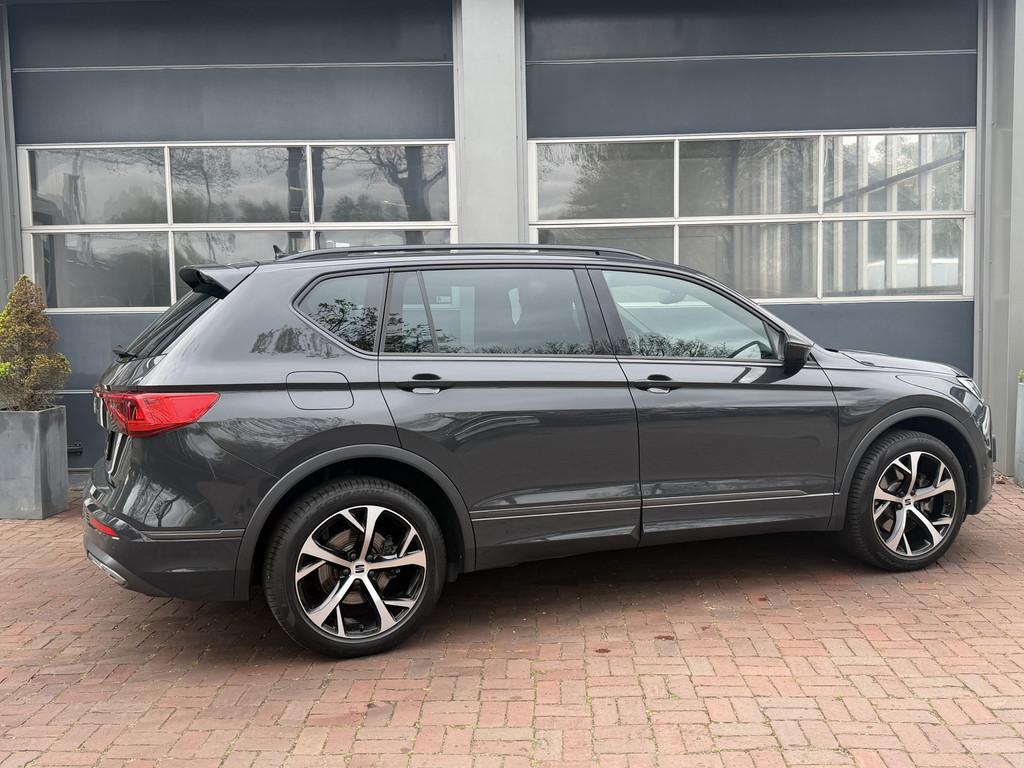 SEAT Tarraco 1.4 TSI e-Hybrid PHEV FR e-Hybrid FR 245PK Pano, Auto's, 4 cilinders, Hybride Elektrisch/Benzine, SUV of Terreinwagen