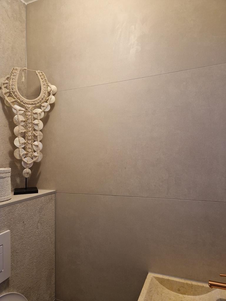 Nieuwe badkamertegels 60x120cm, Doe-het-zelf en Verbouw, Tegels, 60 cm of meer, Keramiek, Nieuw, Vloertegels