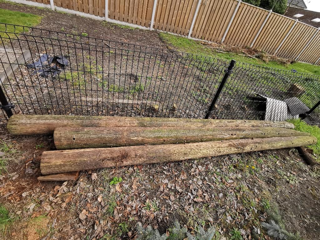 telefoonpalen 3 x, Tuin en Terras, Palen, Balken en Planken, Ophalen, Gebruikt, Palen, Hardhout