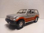 Toyota Landcruiser 4x4 grijs/rood Road Tough metal 1:18 KRD, Ophalen of Verzenden, Zo goed als nieuw, Auto, Overige merken