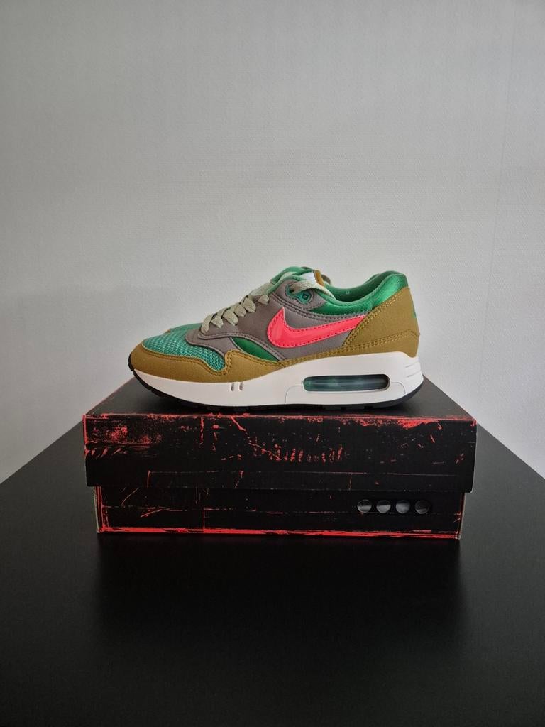 Nike air max 1, Kleding | Heren, Schoenen, Ophalen of Verzenden, Zo goed als nieuw, Overige kleuren
