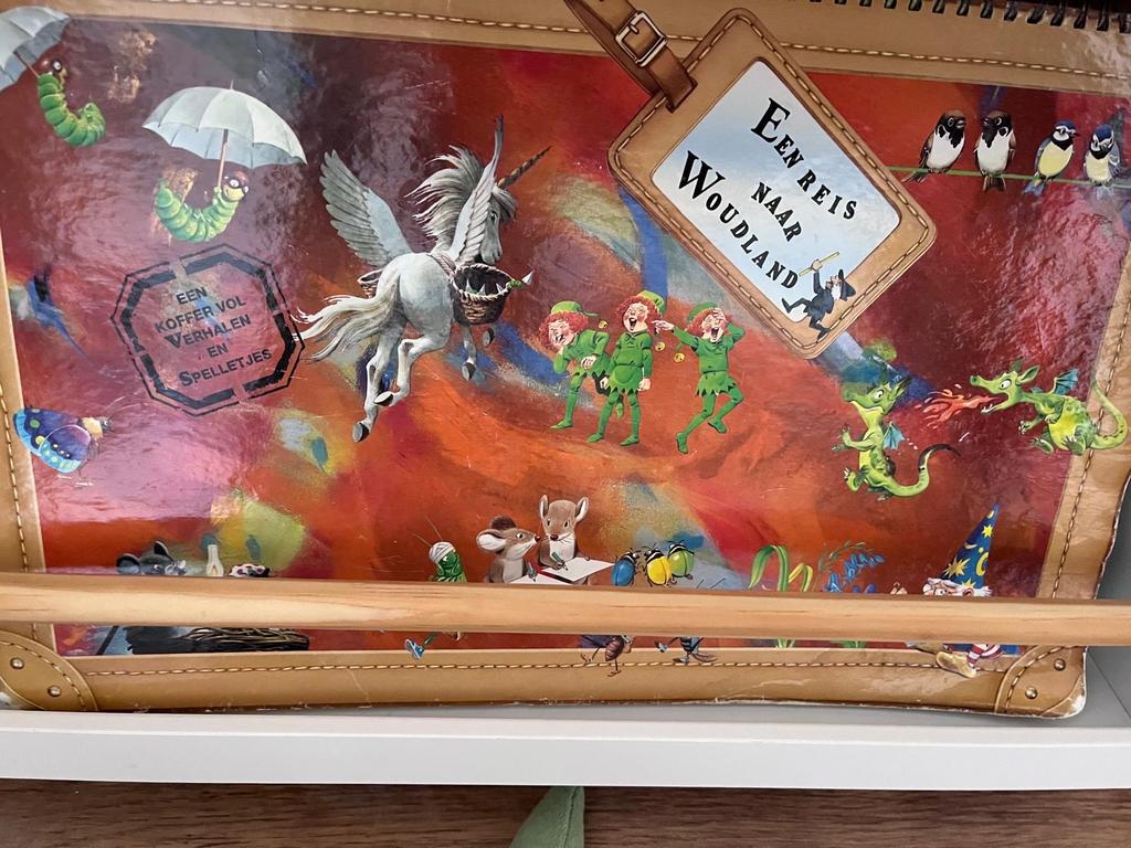 Groot Sprookjesboek SNSbank jaren '90: Een Reis Naar Woudlan, Boeken, Ophalen of Verzenden, Gelezen