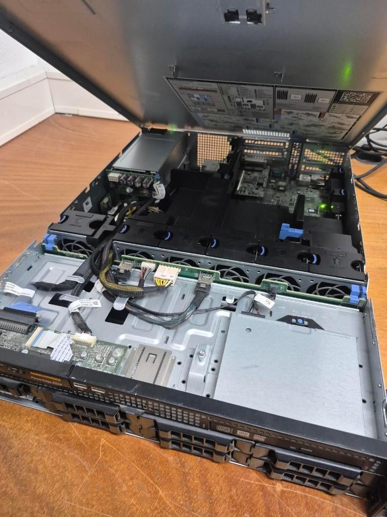 Dell PowerEdge R520, Computers en Software, Servers, Gebruikt, 2 tot 3 Ghz, 16 GB, Ophalen of Verzenden