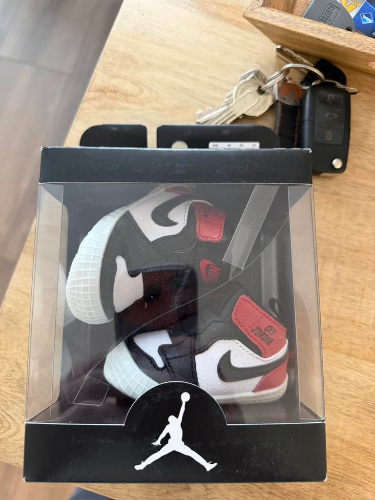 Nike jordans maatje 16, Ophalen of Verzenden, Zo goed als nieuw, Jongetje of Meisje, Schoentjes