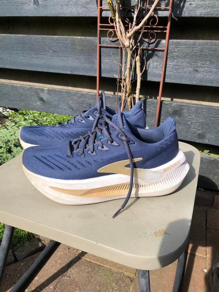 Brooks Max 2 maat 41, Overige merken, Hardloopschoenen, Ophalen of Verzenden, Zo goed als nieuw