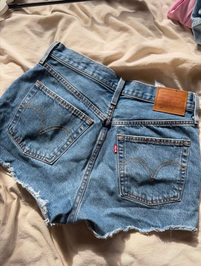 Levi's 501 Denim Shorts W28 - Zo goed als nieuw, Maat 38/40 (M), Kort, Blauw, Ophalen of Verzenden