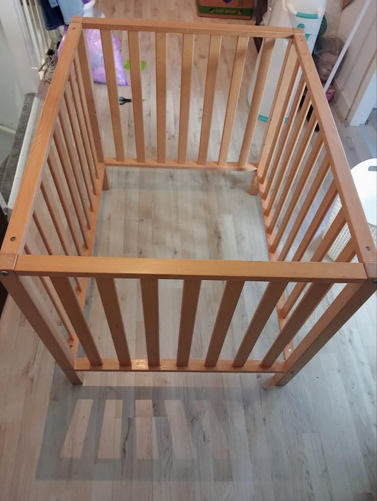 Houten kinderbox 98x78x80cm - verstelbare bodem, Ophalen of Verzenden, Gebruikt, Rechthoekig, In hoogte verstelbaar