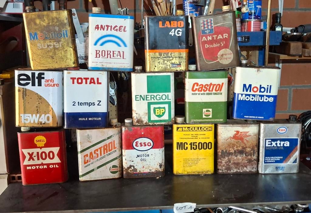 Partij van 15 vintage olieblikken met mooie patinq, Verzamelen, Ophalen of Verzenden, Gebruikt