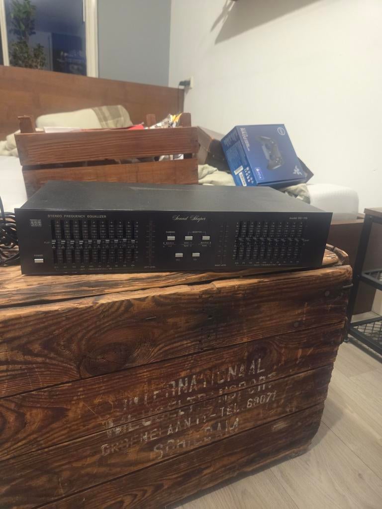 ADC Sound Shaper SS-115X Stereo Frequentie Equalizer, Ophalen of Verzenden, Zo goed als nieuw