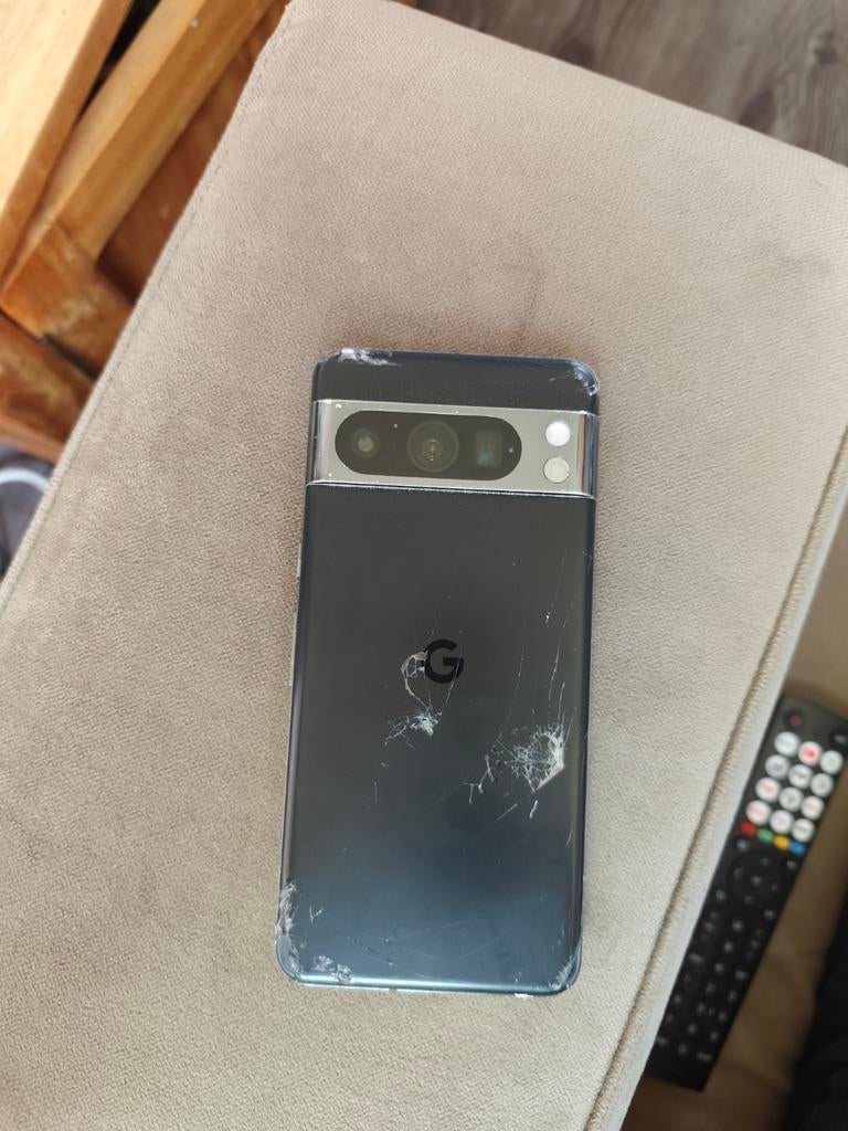 Google Pixel 8 Pro - Gebarsten achterkant, Overige modellen, Ophalen of Verzenden, Zonder simlock, Niet werkend