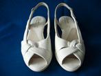 Clarks schoenen maat 38 nieuw in doos, Schoenen met lage hakken, Wit, Nieuw, Ophalen of Verzenden