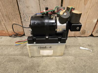 Bennett hydrauliek pomp 24 volt, Niet ingevuld, Gebruikt, Niet ingevuld, Niet ingevuld