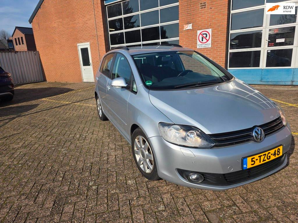 Volkswagen Golf Plus 1.4 TSI Trendline AUTOMAAT NIEUWE APK, Auto's, Euro 5, Gebruikt, Zwart, 122 pk