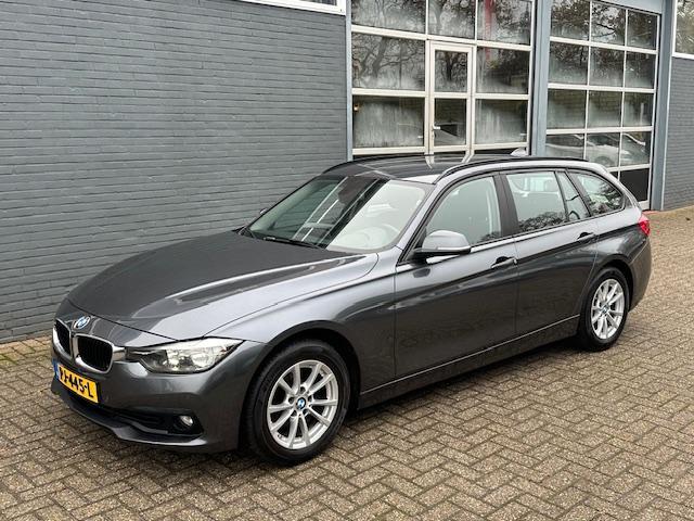 BMW 3 Serie TOURING AUTOMAAT / Meeneemprijs + APK 316d Essen, Auto's, BMW, Bedrijf, Te koop, 3-Serie, ABS, Airbags, Airconditioning