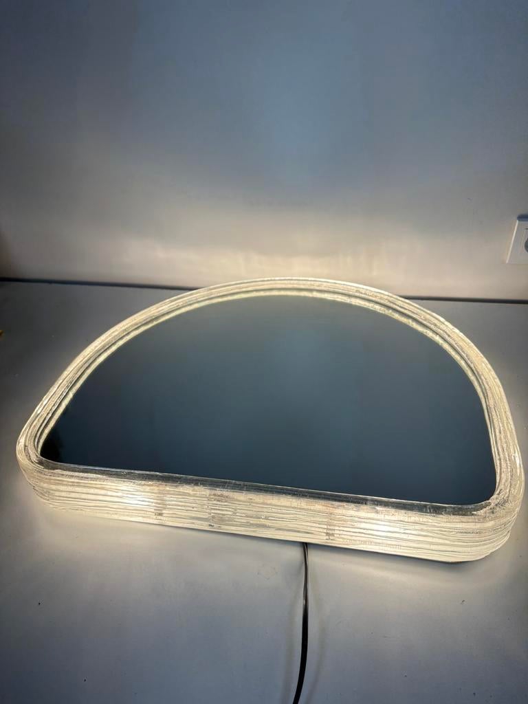 Iconische Hillebrand boogmodel ijsglas verlichte wandspiegel, Ophalen of Verzenden, Zo goed als nieuw