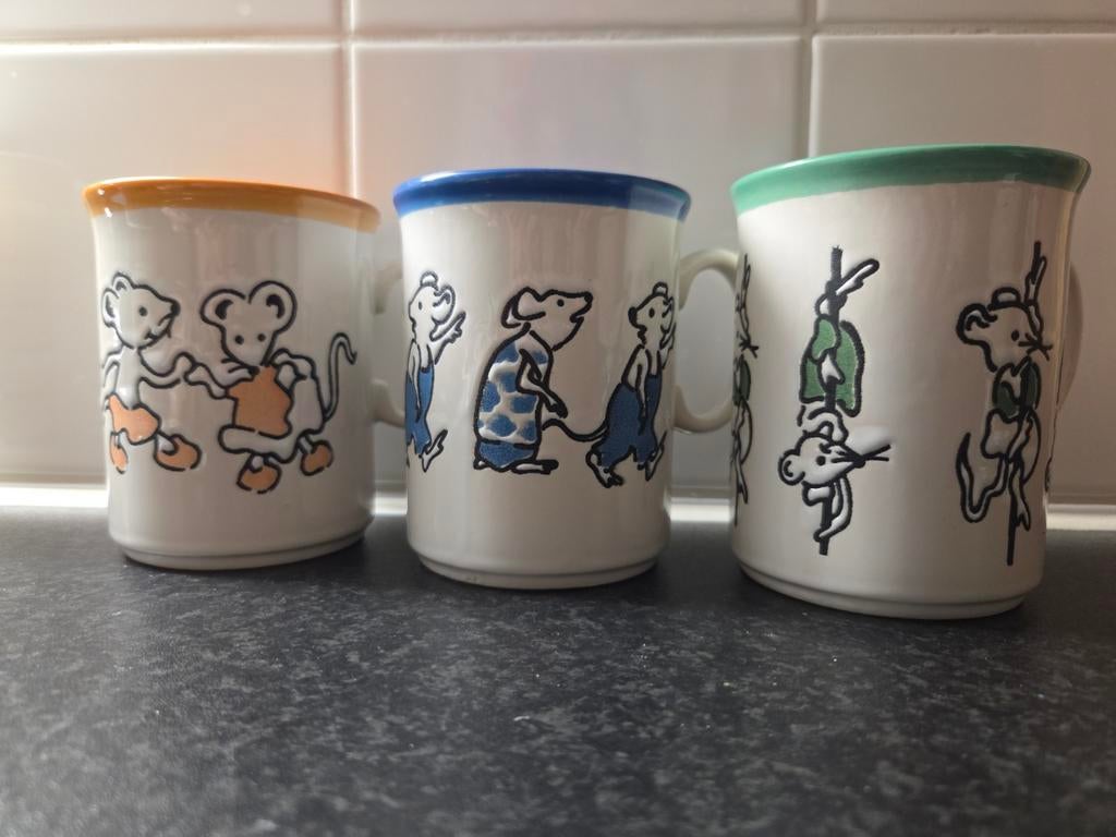 Set van 3 vintage Douwe Egberts mokken, Just Mugs, muizen, Keramiek, Nieuw, Ophalen of Verzenden, Overige stijlen