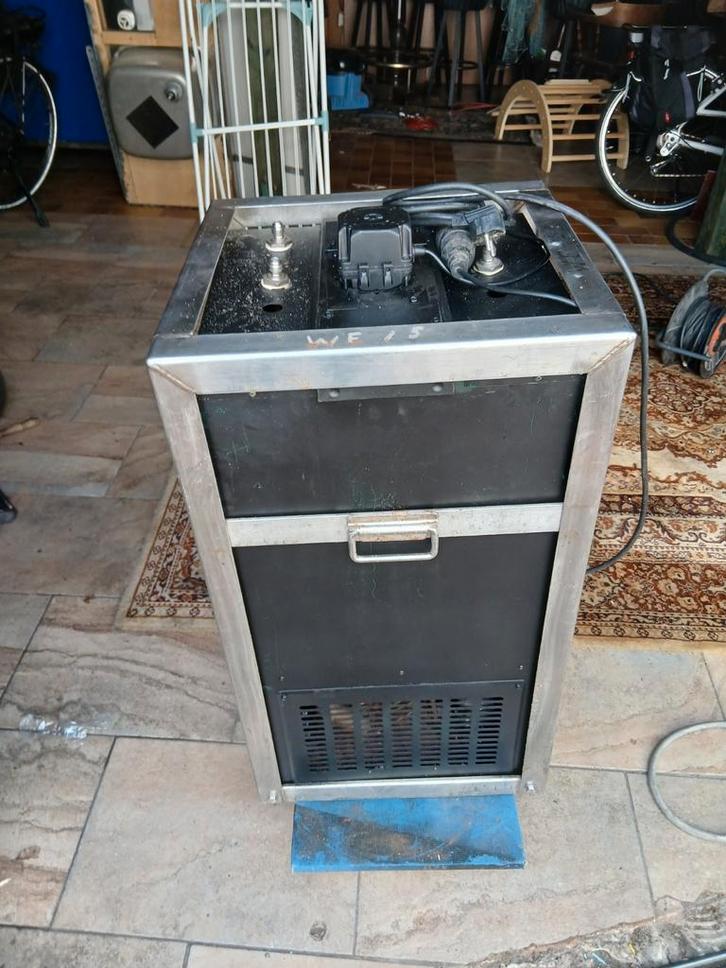 Bierkoeler in transportkooi - Ideaal voor evenementen, Witgoed en Apparatuur, Thuistaps, Gebruikt, Ophalen