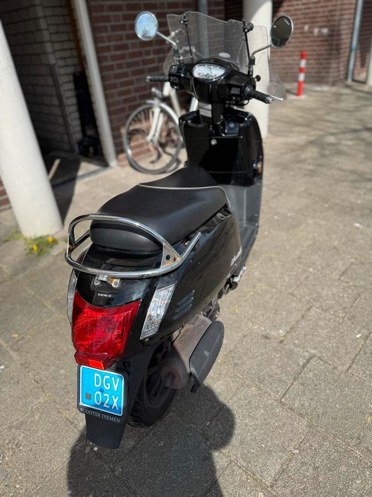 Kymco Like 50 TT uit 2016, Fietsen en Brommers, Scooters | Kymco, Gebruikt, Like, Maximaal 45 km/u, Benzine, Ophalen