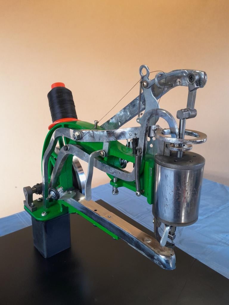 Leernaaimachine handbediend, Ophalen of Verzenden, Zo goed als nieuw, Naaimachine, Overige merken