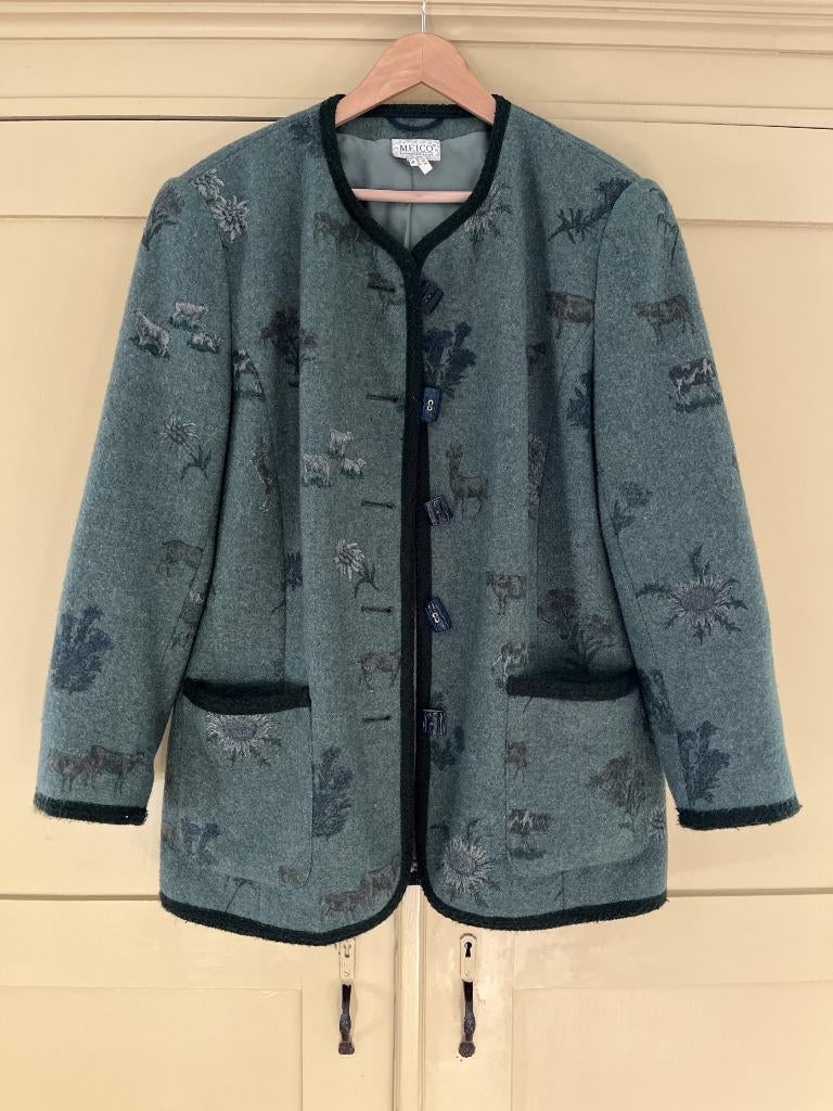 feestkleding Tiroler vest Oktoberfest   maat 42  wol, Carnaval, Maat 42/44 (L), Ophalen of Verzenden, Zo goed als nieuw