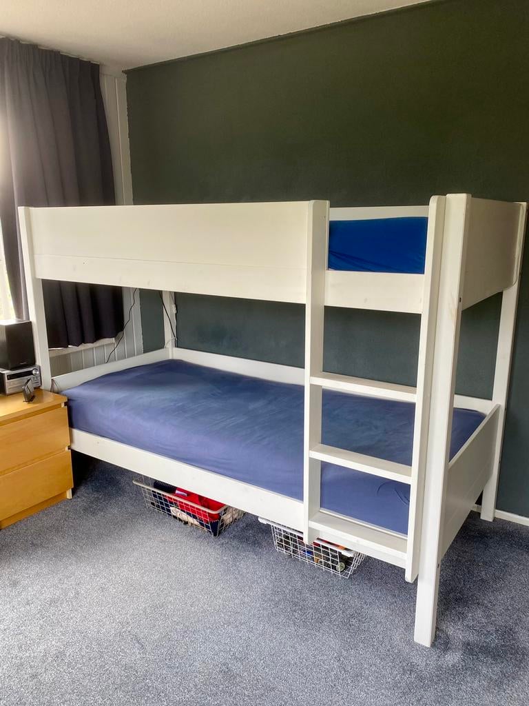 Stapelbed 90x200, Ophalen, Zo goed als nieuw, Stapelbed