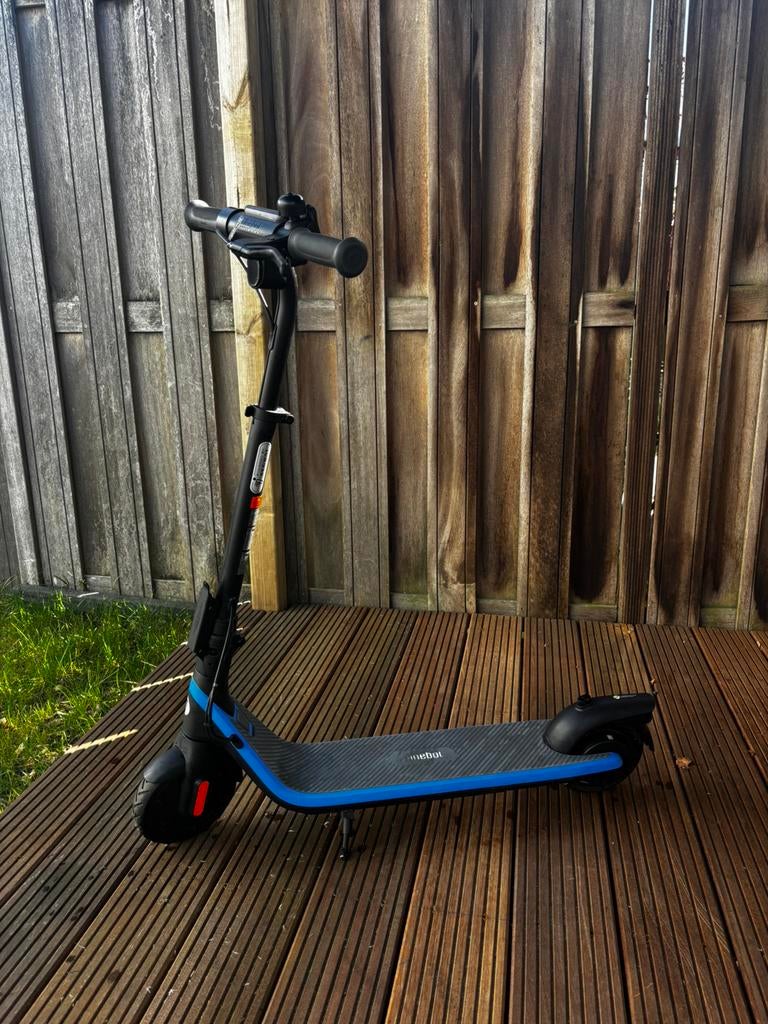 Electriche step - Ninebot c2, Fietsen en Brommers, Steps, Ophalen, Zo goed als nieuw, Elektrische step (E-scooter)