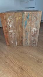 Leuke kubus bijzettafel met kleur, Huis en Inrichting, Tafels | Bijzettafels, Ophalen, Minder dan 45 cm, Minder dan 55 cm, Gebruikt