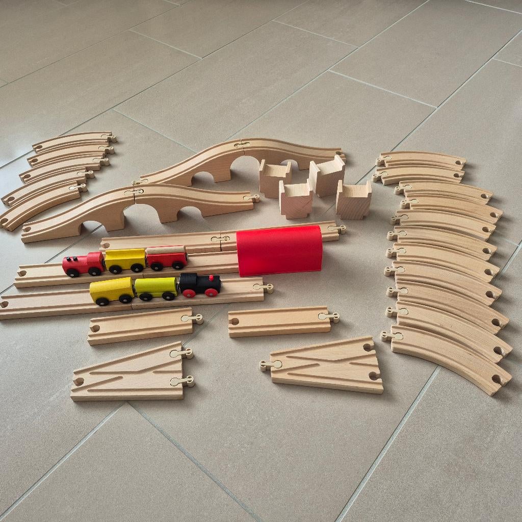 Houten treinbaan IKEA, Ophalen of Verzenden, Zo goed als nieuw