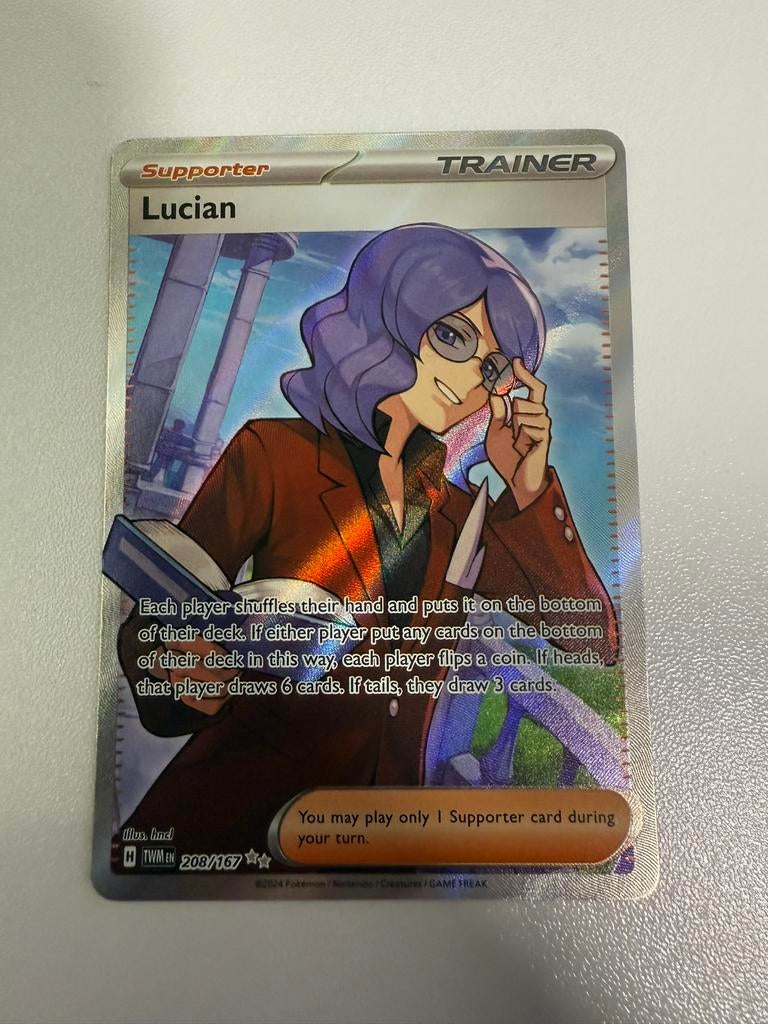 Lucian Full Art TWM Twilight Masquerade 208 Pokemon kaart, Ophalen of Verzenden, Zo goed als nieuw