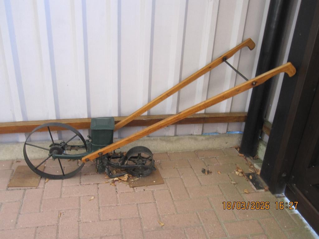 Antiek zaaimachine, Antiek en Kunst, Ophalen