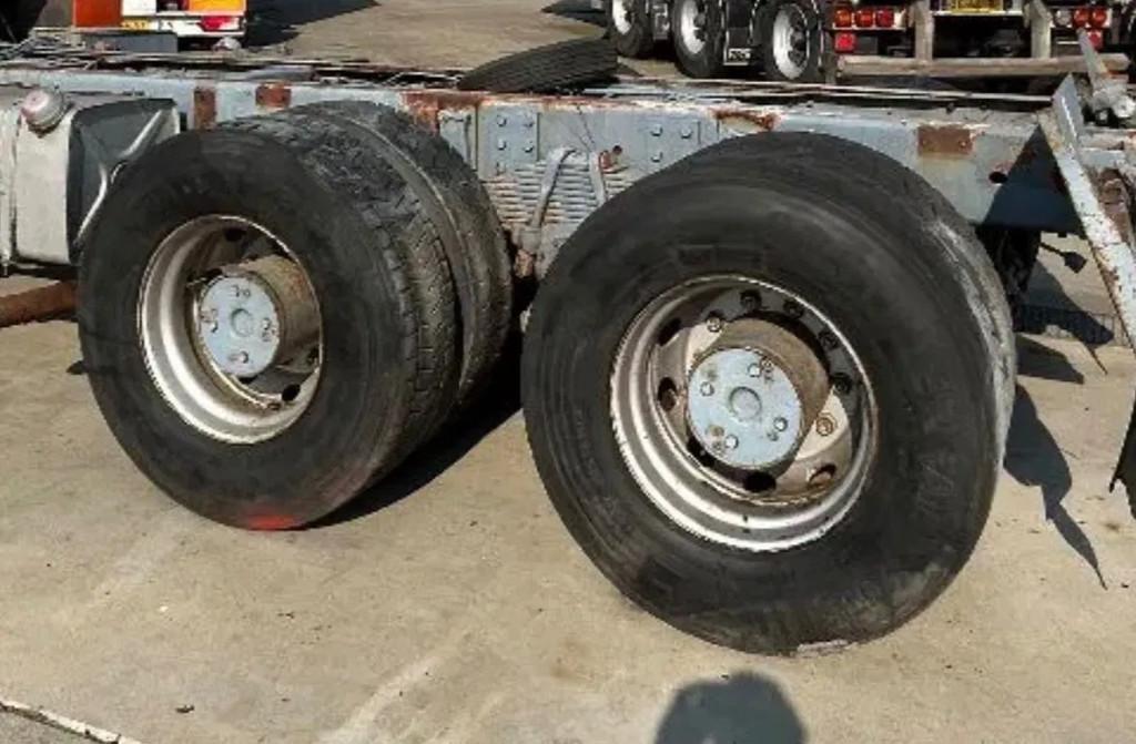 Scania Scania 6x4 Steel 141 / 142 / 143 / naafreductie/ Tand, Gebruikt, Scania, Transmissie en Toebehoren