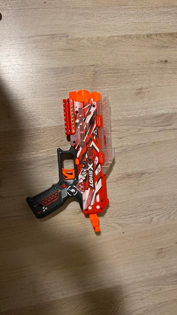 Nerf Xshot gel blaster 2 stuks op vooraad, Kinderen en Baby's, Speelgoed | Buiten | Actiespeelgoed, Ophalen of Verzenden, Zo goed als nieuw