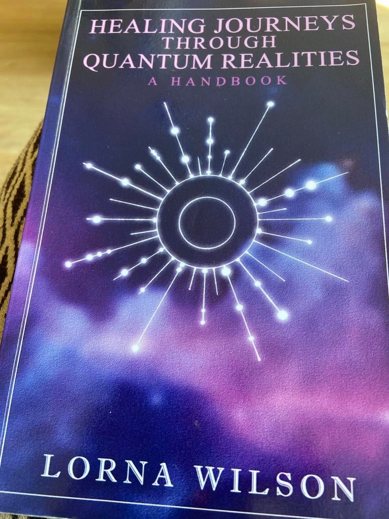 Healing journeys through quantum Realities, Ophalen of Verzenden, Zo goed als nieuw, Spiritualiteit algemeen, Overige typen