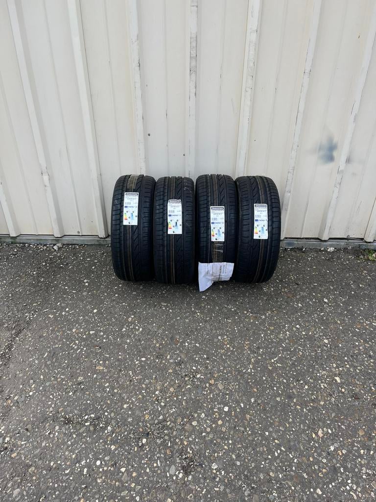 Bridgestone Turanza ER 300 RFT 225/55 R17 97Y *, Auto-onderdelen, Banden en Velgen, Ophalen, Nieuw, 17 inch, X