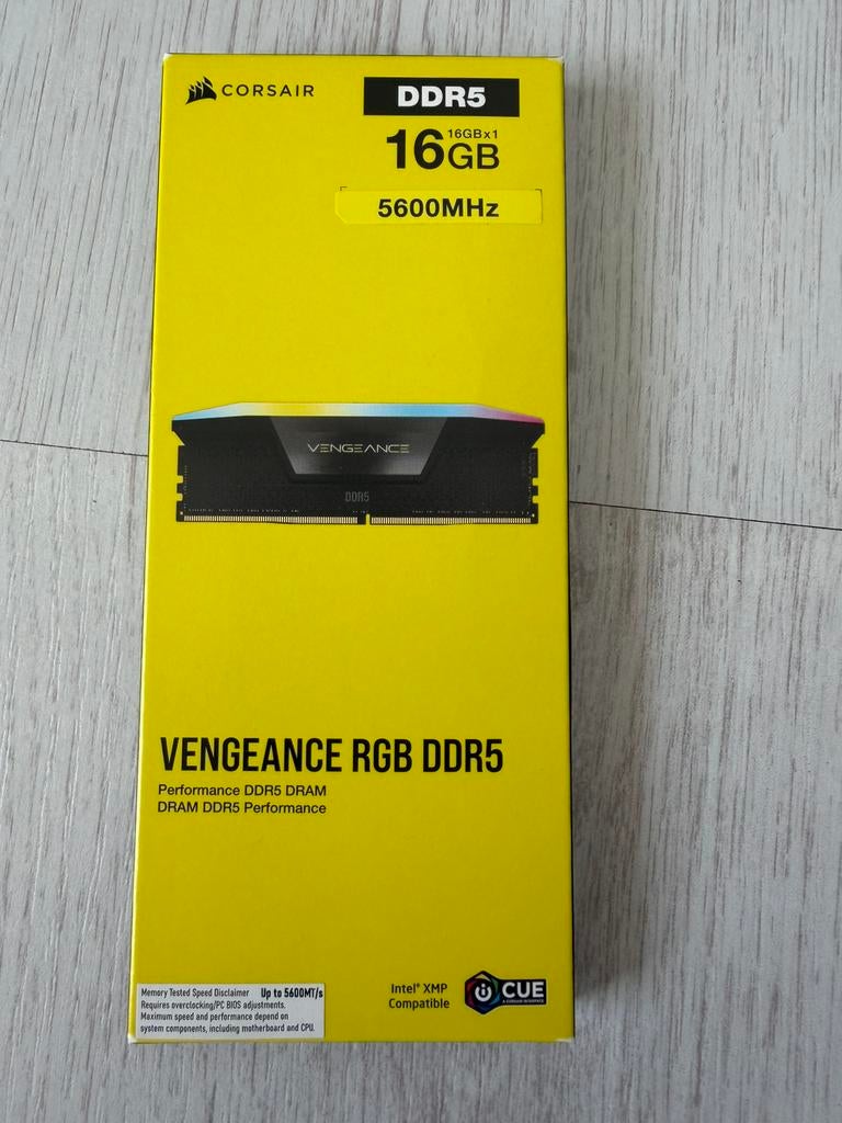 Corsair Vengeance RGB DDR5 RAM 16GB 5600MHz nieuw met fact, 32 GB, Nieuw, Ophalen of Verzenden, Corsair