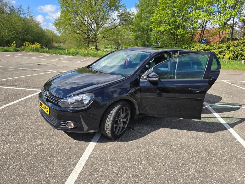 Volkswagen Golf 1.2 TSI 77KW 2010 Zwart, Auto's, Volkswagen, Voorwielaandrijving, 4 cilinders, 1133 kg, 610 kg