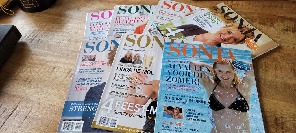 7 Sonja tijdschriften - weekmenu's en meer!, Ophalen of Verzenden, Gelezen, Damesbladen