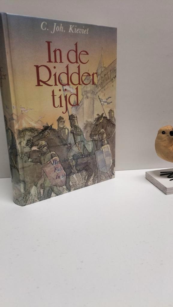 Kieviet, C. John; In de riddertijd: trilogie, Boeken, Kinderboeken | Jeugd | 10 tot 12 jaar, Gelezen, Ophalen of Verzenden