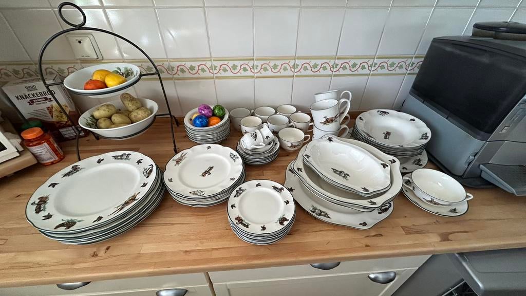 140x Brookshire servies van de Johnson Brothers 1883 England, Antiek en Kunst, Ophalen