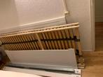 bed and mattress, Huis en Inrichting, Slaapkamer | Matrassen en Bedbodems, Gebruikt, Ophalen of Verzenden, Twijfelaar, Bedbodem