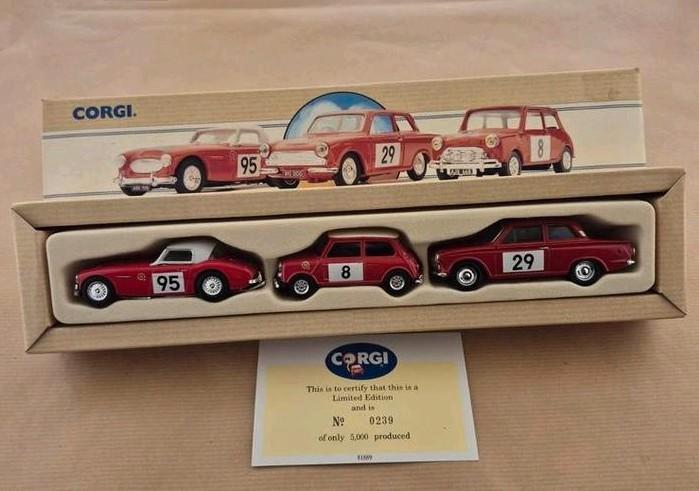 Corgi Toys Alpine Set 97709 Mini Austin Healey Ford Cortina, Hobby en Vrije tijd, Modelauto's | 1:43, Zo goed als nieuw, Auto