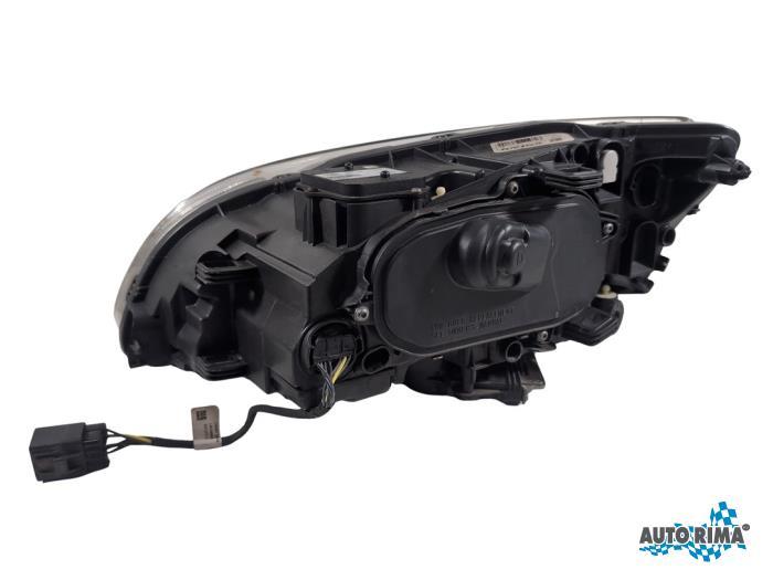 Koplamp rechts van een Volvo V60, Auto-onderdelen, Gebruikt, -, -, Ophalen of Verzenden