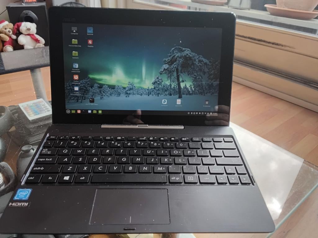 Asus T100TAF hybride laptop tablet met Linux Mint, Ophalen of Verzenden, Minder dan 2 Ghz