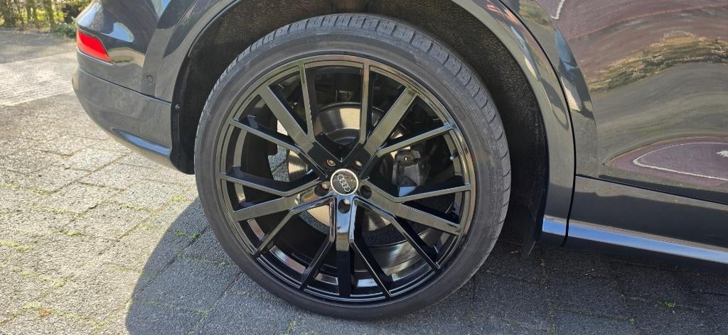 22 inch Audi Q5 Q7 RS6 E-tron Zwarte Hoogglans Velgen, Auto-onderdelen, Banden en Velgen, Ophalen, Gebruikt, Velg(en), 265 mm