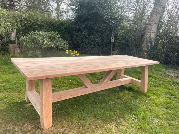 Degelijke Douglas Tuintafel - 300x105x80 cm, Tuin en Terras, Tuintafels, Nieuw, Rechthoekig, Hout, Ophalen of Verzenden