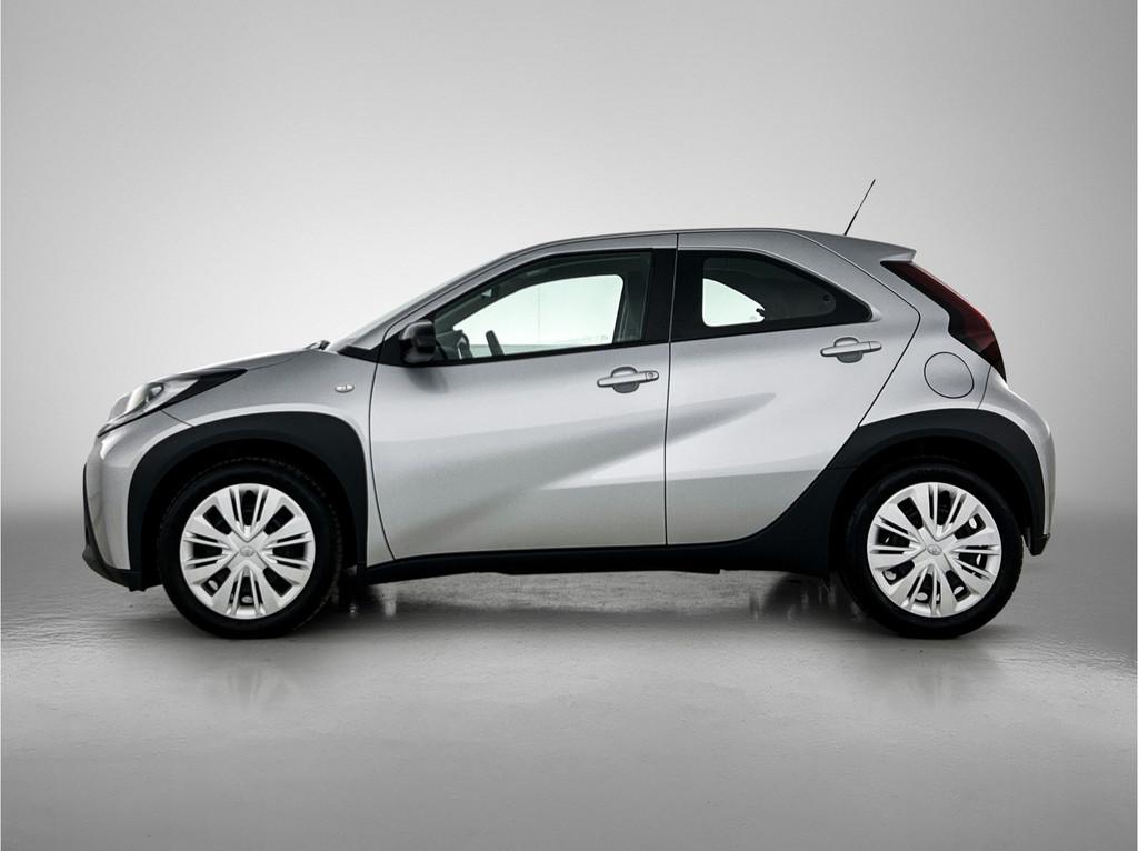 Toyota Aygo X 1.0 VVT-i MT Play | Apple Carplay&Android Auto, 12 maanden, Stof, Gebruikt, 920 kg