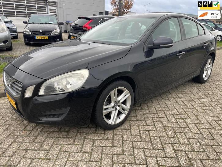 Volvo S60 1.6 T3 Kinetic Garantie, Auto's, Volvo, Bedrijf, Te koop, S60, ABS, Airbags, Airconditioning, Bluetooth, Boordcomputer