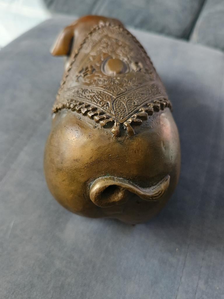 Bronzen varken met gelukskleed, Antiek en Kunst, Ophalen of Verzenden, Brons