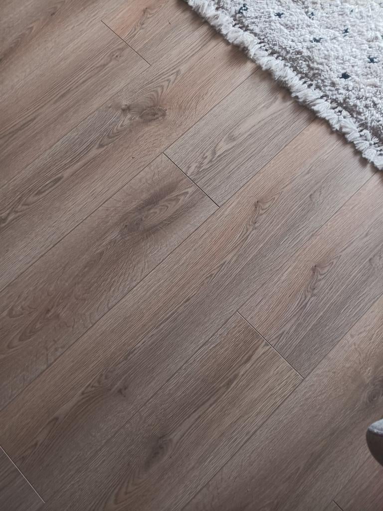 Restpartij licht eiken laminaat, 50 tot 150 cm, Nieuw, Ophalen of Verzenden, 10 tot 30 cm