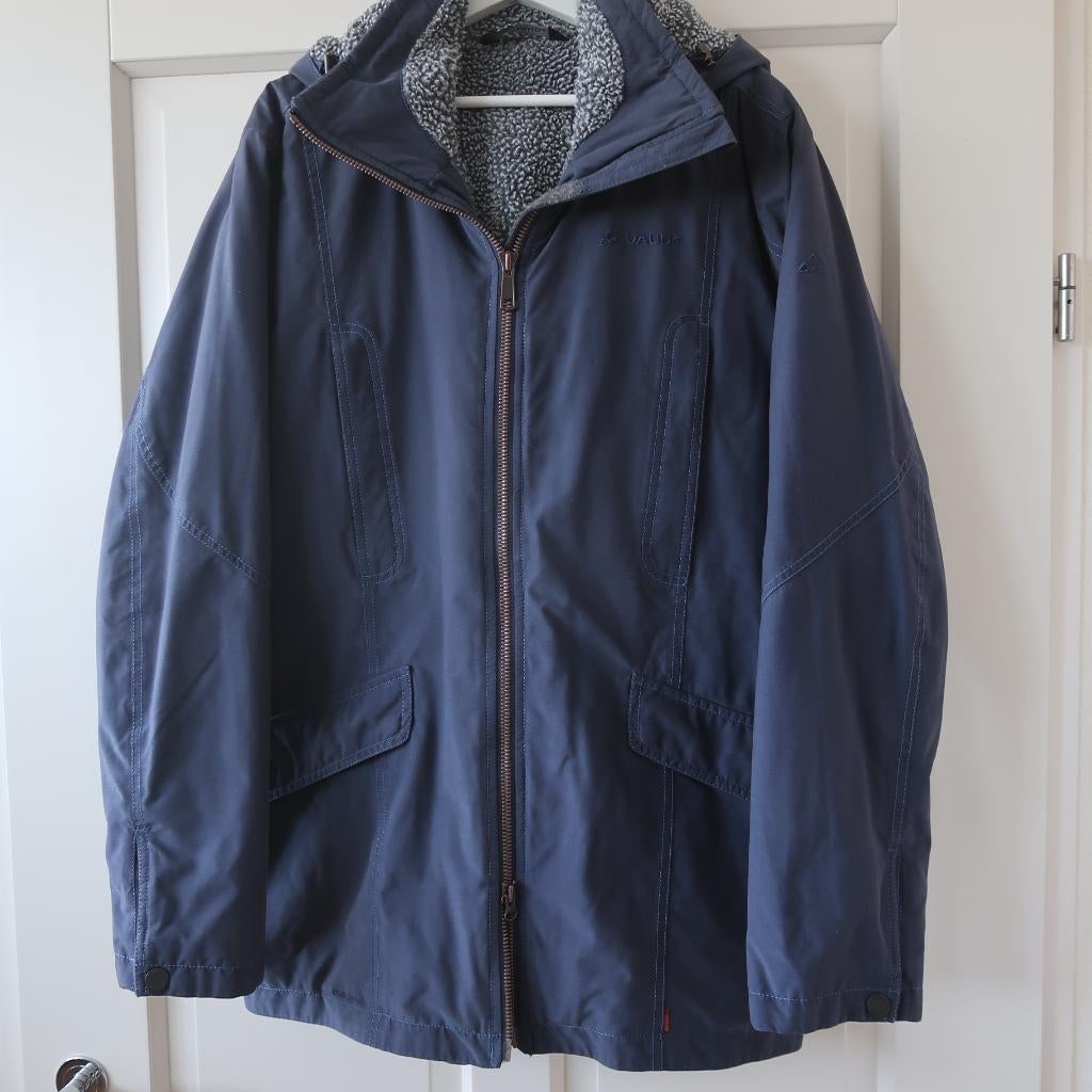Zo goed als nieuw outdoor heren jas blauw merk Vaude 54/XL, Blauw, Maat 56/58 (XL), Ophalen of Verzenden, Zo goed als nieuw